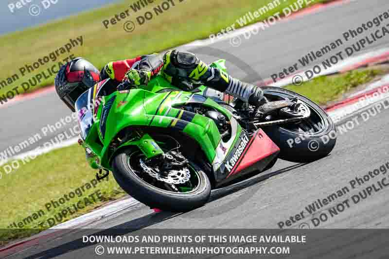 donington no limits trackday;donington park photographs;donington trackday photographs;no limits trackdays;peter wileman photography;trackday digital images;trackday photos